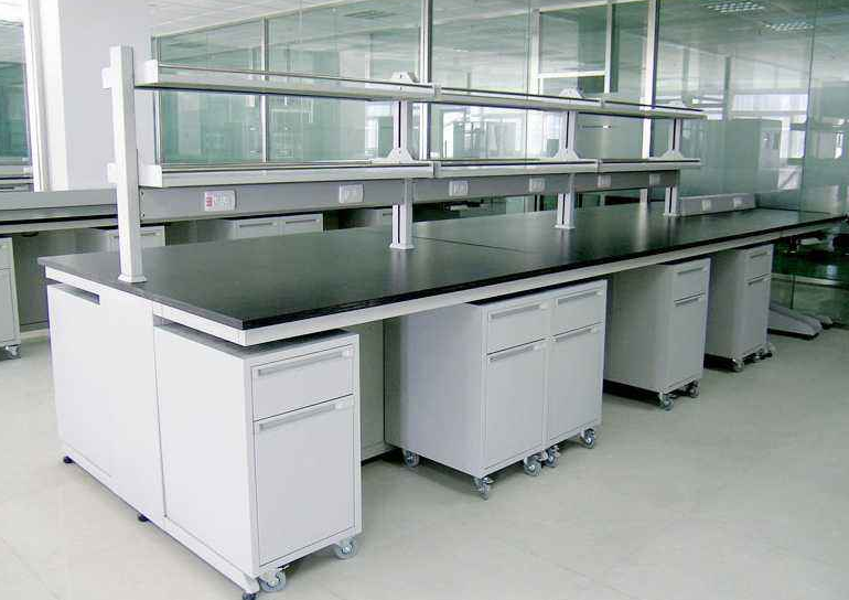 實驗臺質量和材質有關系嗎？